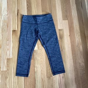 Lululemon capri leggings.